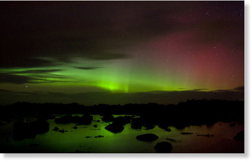 Clic para aumentar Aurora Boreal vista en Donegal, Irlanda