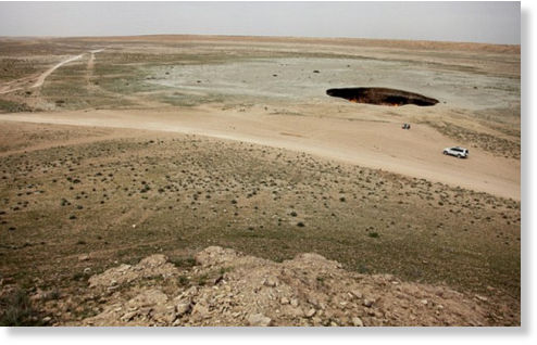 agujero en desierto de Karakum6