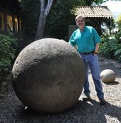 John Hoopes roca esférica