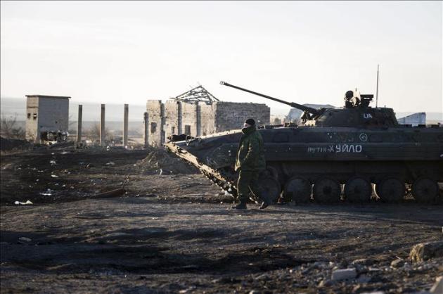 tanque abandonado Donetsk