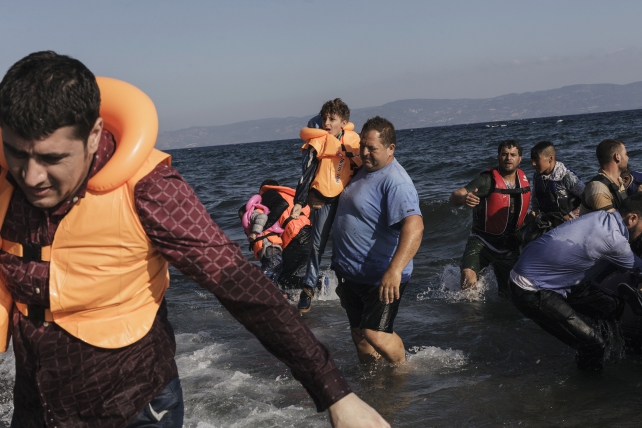 sirios llegan por el agua