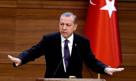 Turska: Zatvorska kazna za ženu koja je, navodno, napravila uvredljiv pokret rukom prema Erdoganu