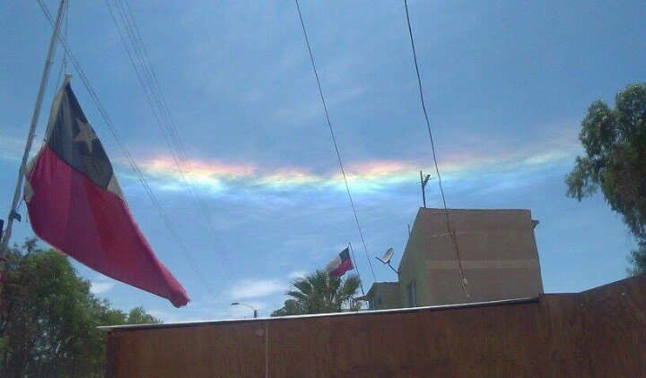 On top as well as below the tripping star. Is that a circumhorizontal arc? 