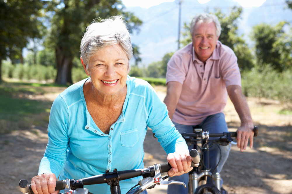 personas mayores ciclismo