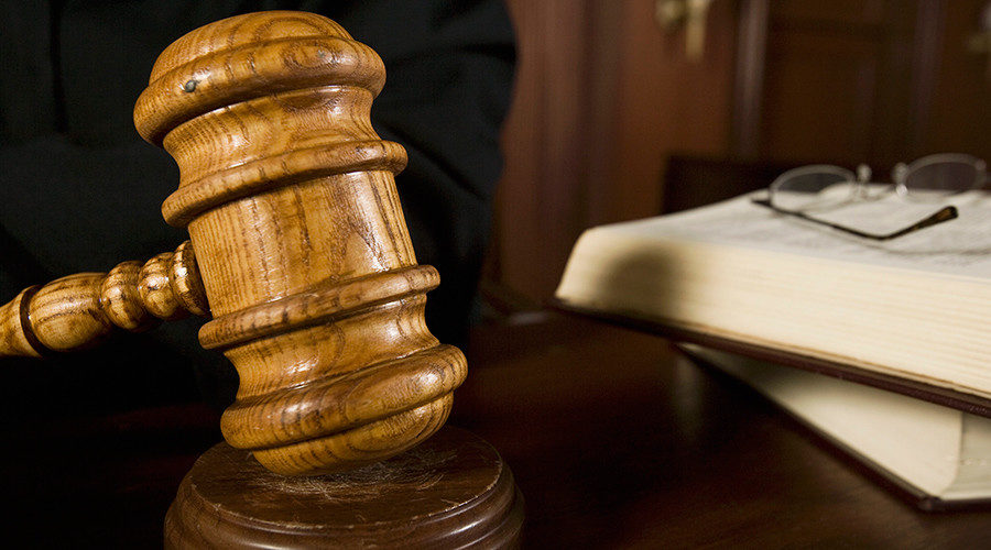 gavel judge court