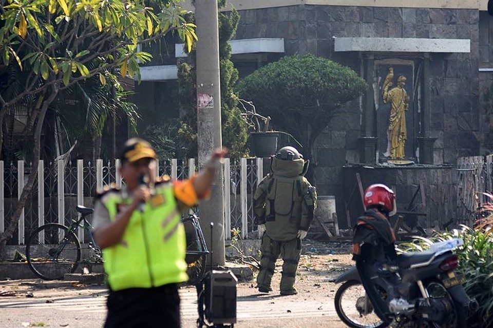 atentado indonesia mayo 2018