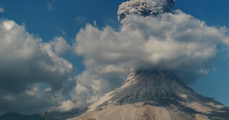 El volcán de Colima es considerado el más activo de México.