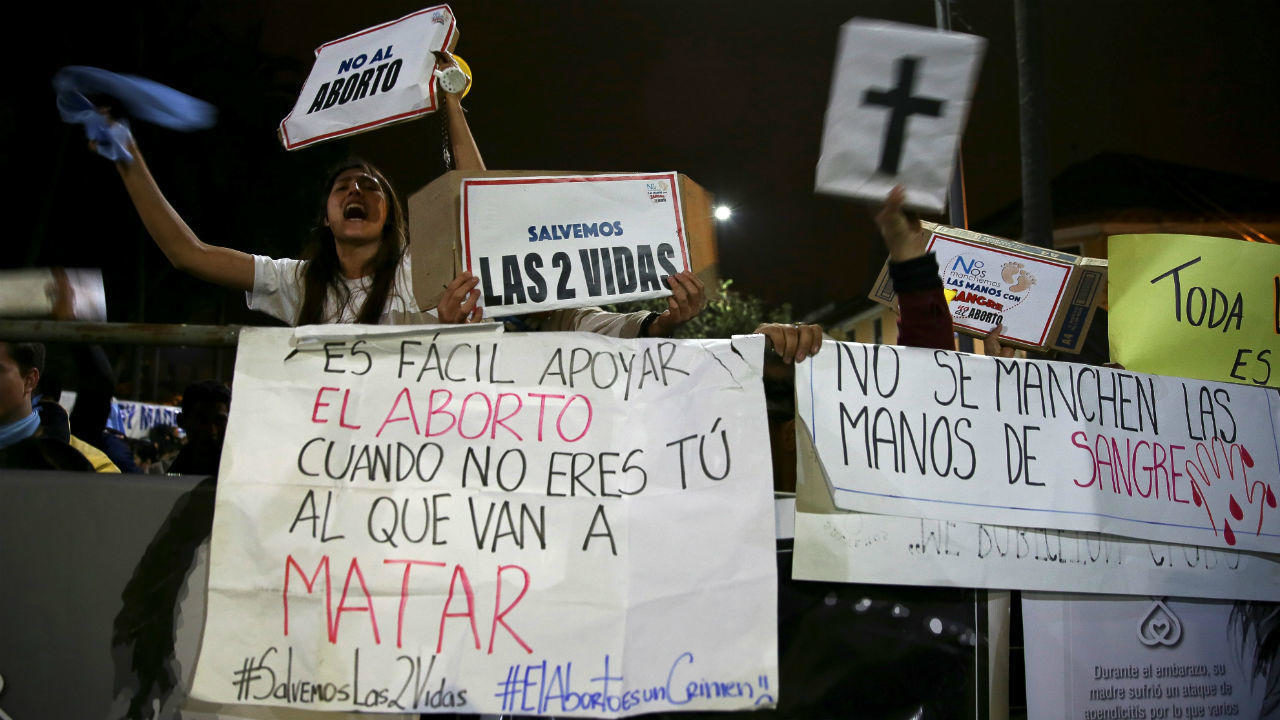 El Parlamento dijo no a la legalización del aborto en Ecuador