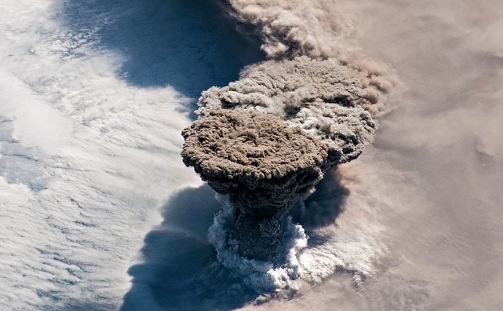 El volcán ruso Raikoke.