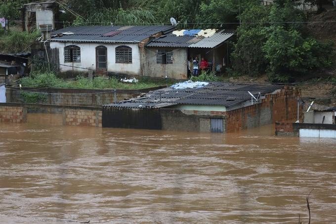 Houses hit by flooding in Minas Gerais state.