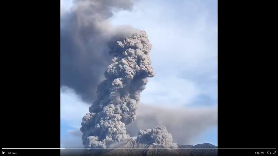 Strong explosion from Sakurajima volcano on 8 May