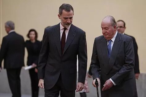 Pasos hacia un federalismo partidocrático de taifas: Investigado por corrupto, Juan Carlos I comunica a Felipe VI su decisión de irse de España