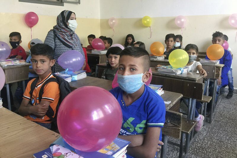Los niños sirios regresan a clases tras coronavirus