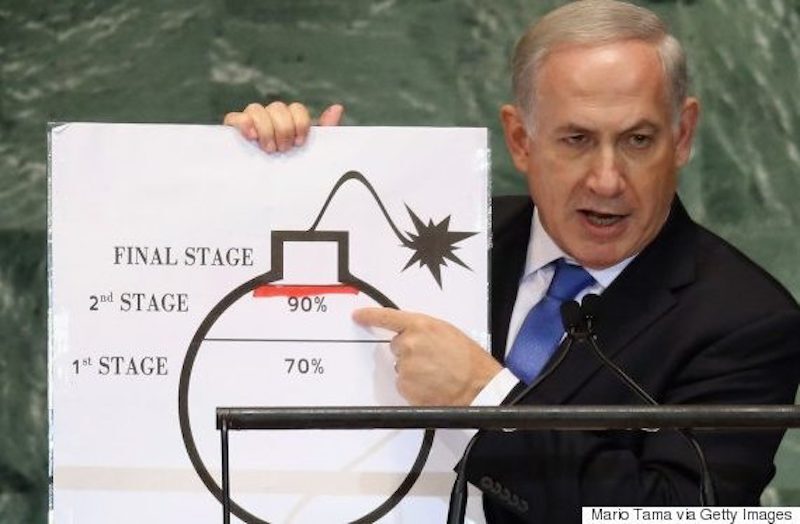 Netanyahu points to a drawing of a bomb