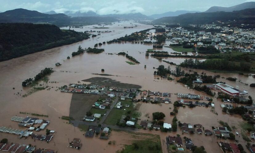 brazil poplave