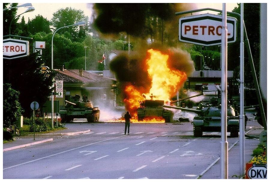 Clic para aumentar Yugoslav Tank