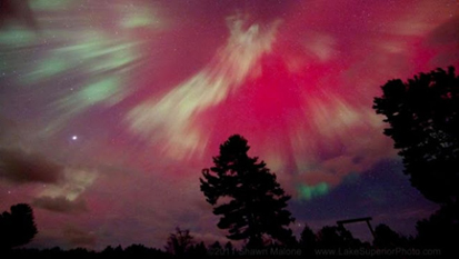 auroras boreales rojas1