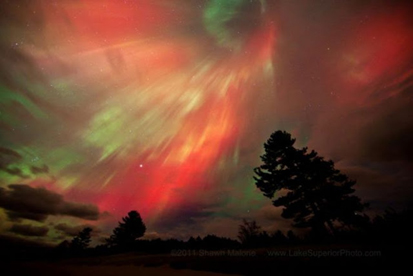 auroras boreales rojas3