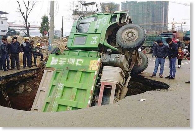 Camión socavón China