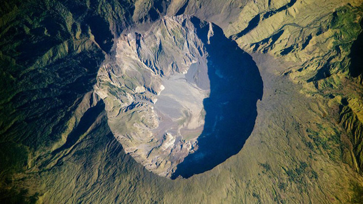 volcano volcan tambora