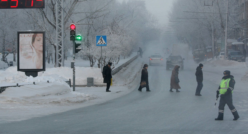 Сильные морозы в новосибирске. Новосибирск Морозы 50 градусов. Новосибирск минус 40. Мороз 40 градусов. Аномальные Морозы 2012.