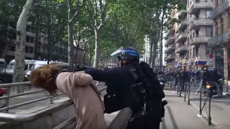 agresión policial francia