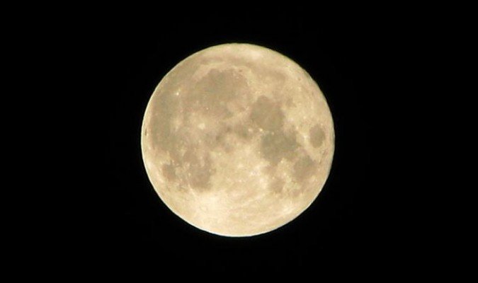 Clic para aumentar luna llena