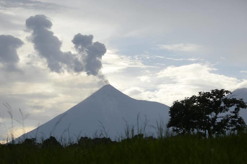 volcán de fuego Guatemala