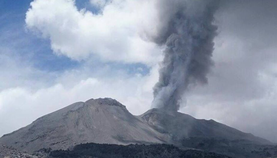 sabancaya volcan