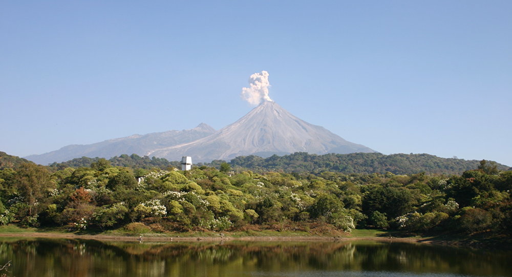 volcan colima volcano 