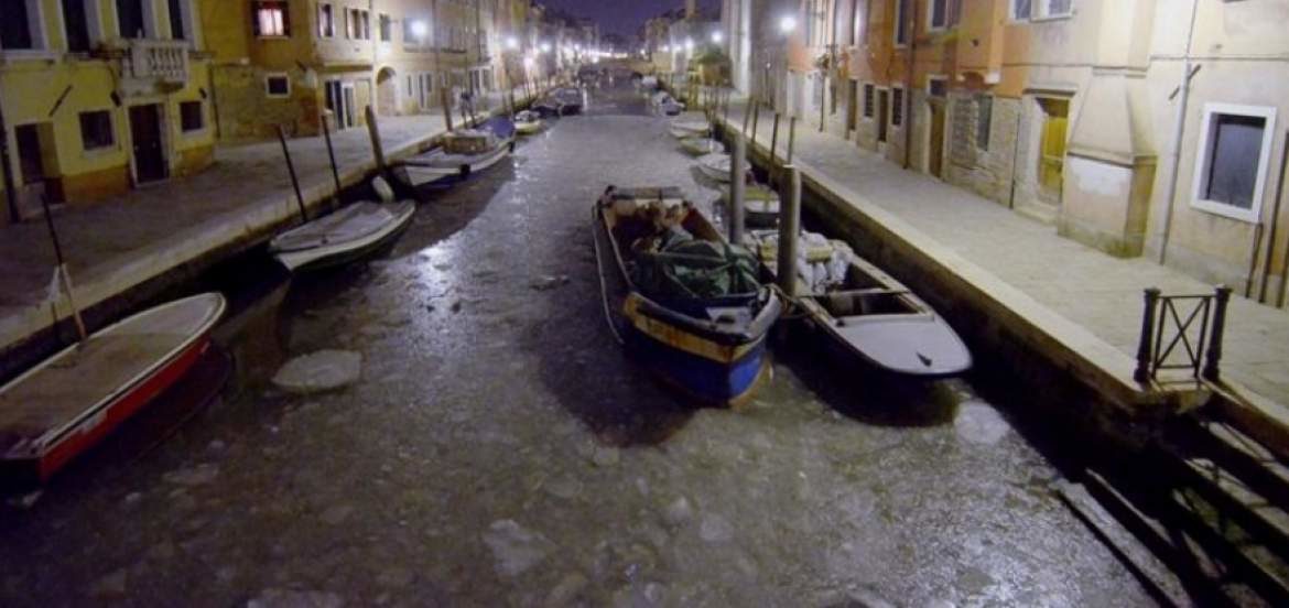 canales venecia congelados