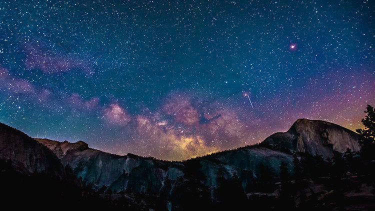 cielo fantasmal