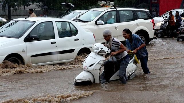 Más de 600 muertos este mes por las inundaciones en el norte de la India