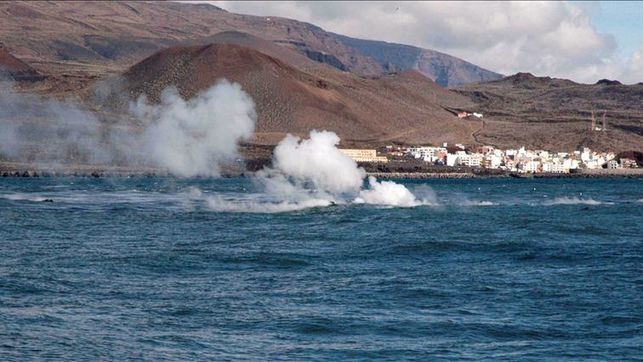 Científicos españoles descenderán en un submarino al volcán de El Hierro