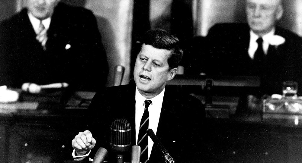 Clic para aumentar kennedy