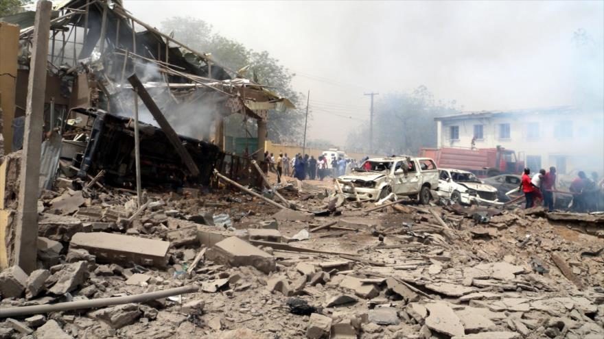 Nigeria atentado bomba suicide attack mezquita mosque