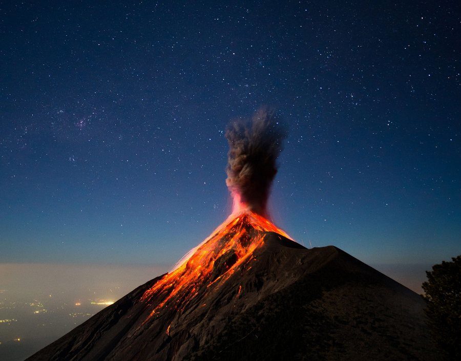 El volcán de Fuego es uno de los más activos de los 32 que tiene Guatemala
