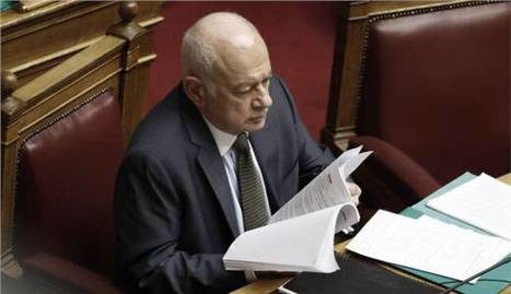 El ya exministro griego de Economía, Dimitri Papadimitriou.