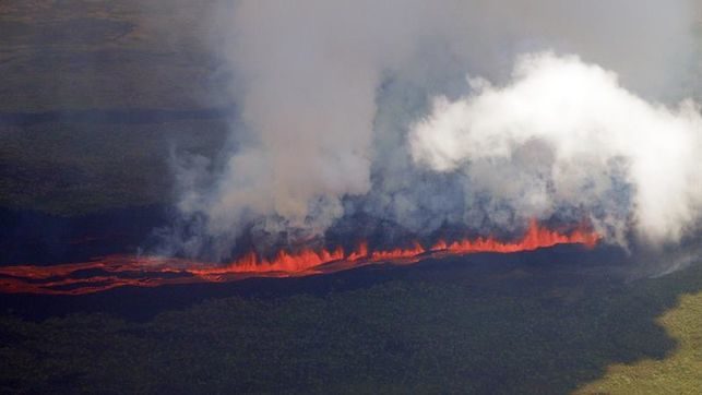 Seísmo de magnitud 4,6 en isla donde un volcán entró en erupción en las Galápagos