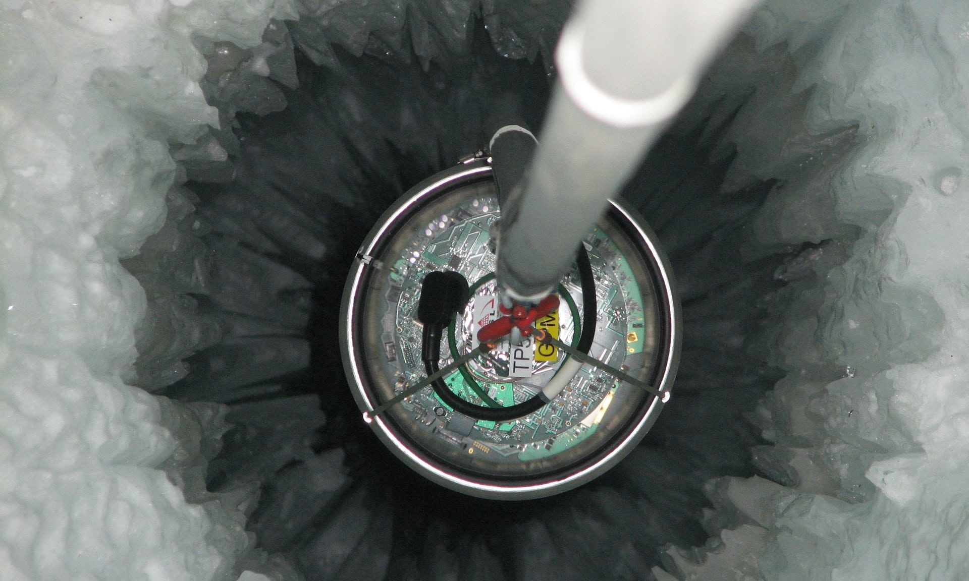 Clic para aumentar neutrino antarctica