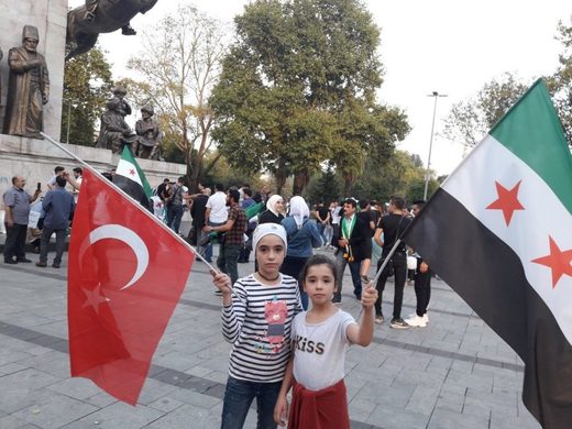 Noor i Alaa na prosvjedima protiv antiteroristiÄke kampanje u Idlibu