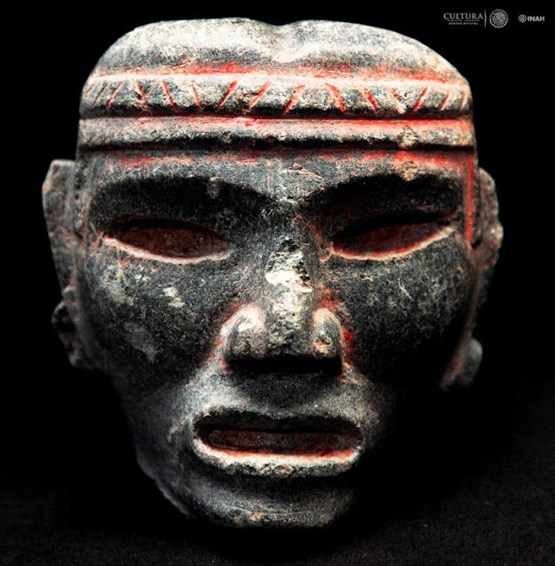 Mayan mask,Nuevos hallazgos revelan que la élite maya vivió en Teotihuacan