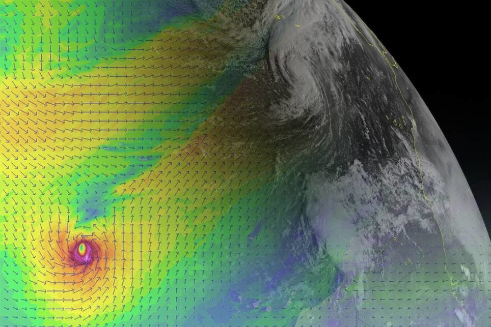 Leslie hoy ha amanecido como un huracán de categoría 1, y ha tomado rumbo a la Península Ibérica.
