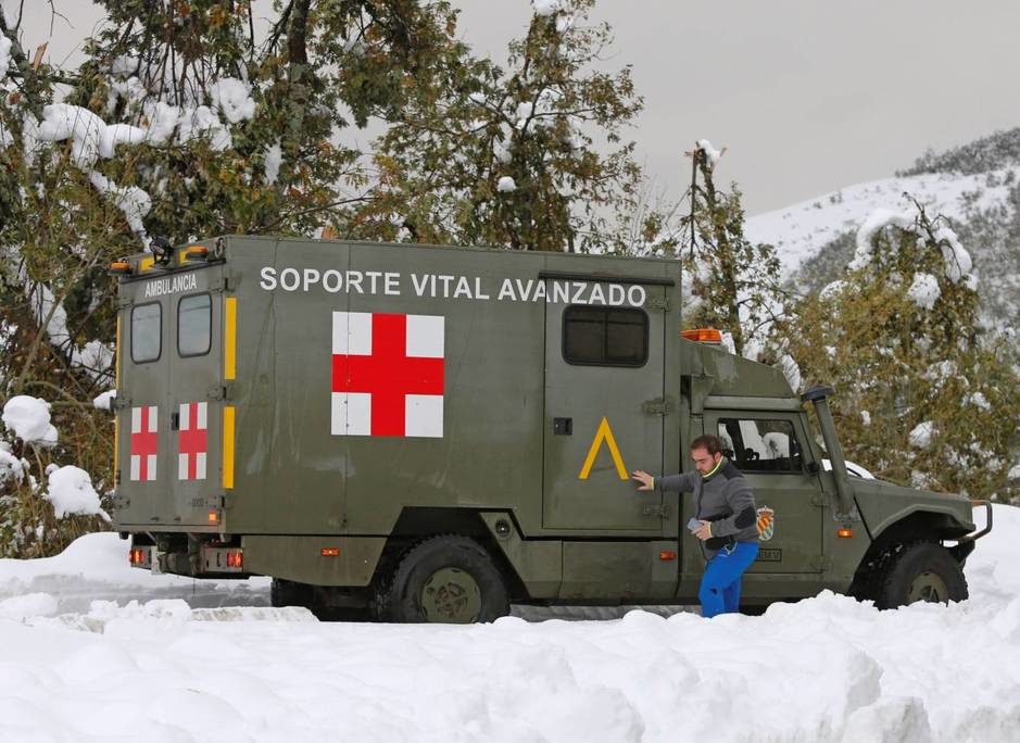 Efectivos de la Unidad Militar de Emergencias trasladados a Asturias.
