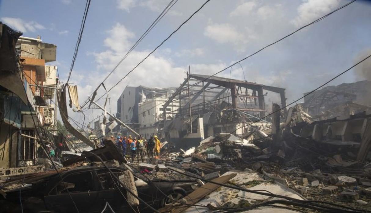 Al menos tres muertos y 44 heridos por explosión en fábrica de Santo Domingo