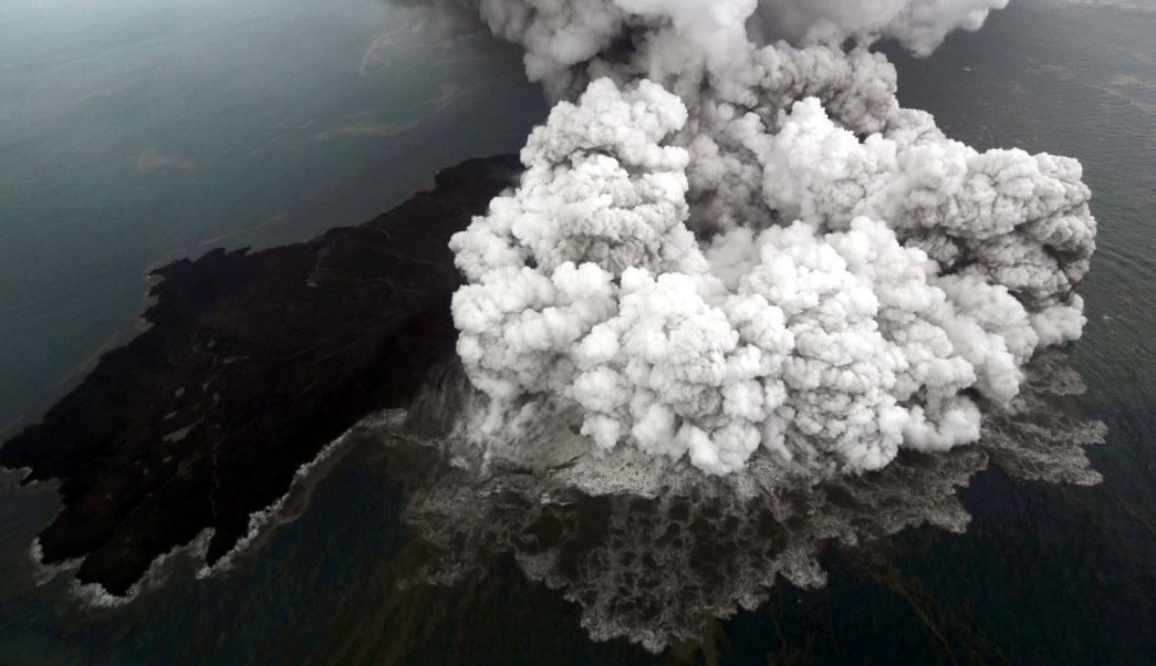 Anak Krakatoa volcán volcano