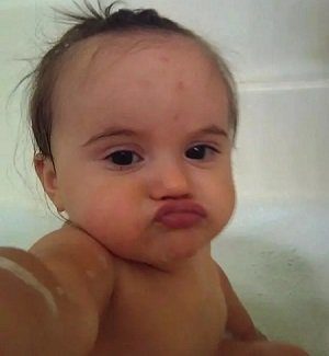 bebé selfie