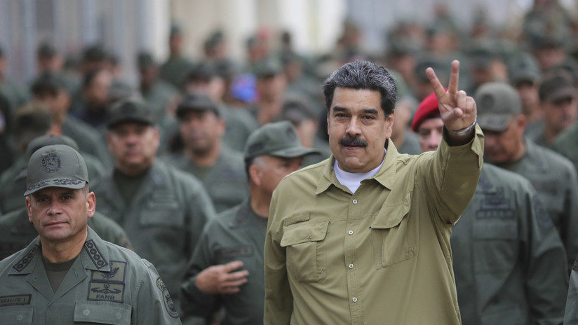 Maduro y militares venezolanos
