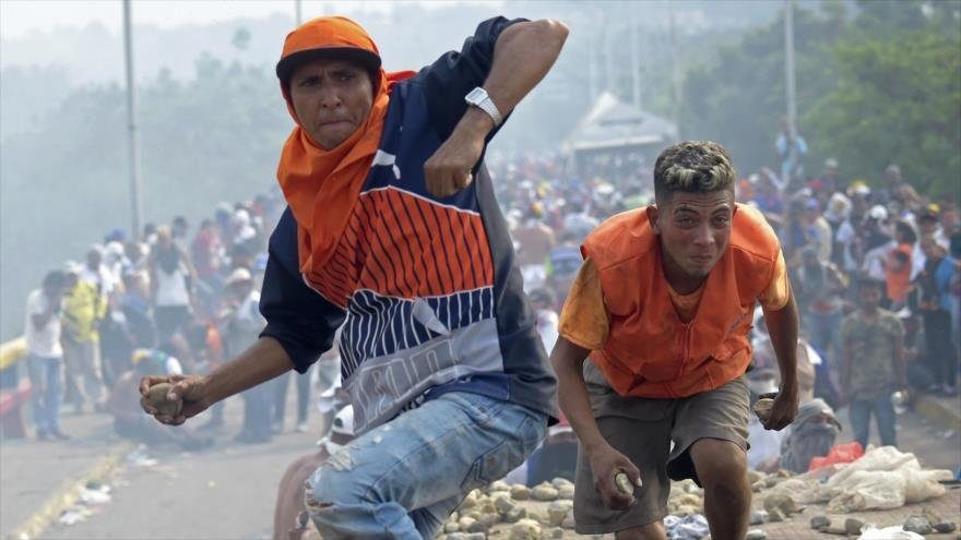 manifestantes demonstrators Venezuela