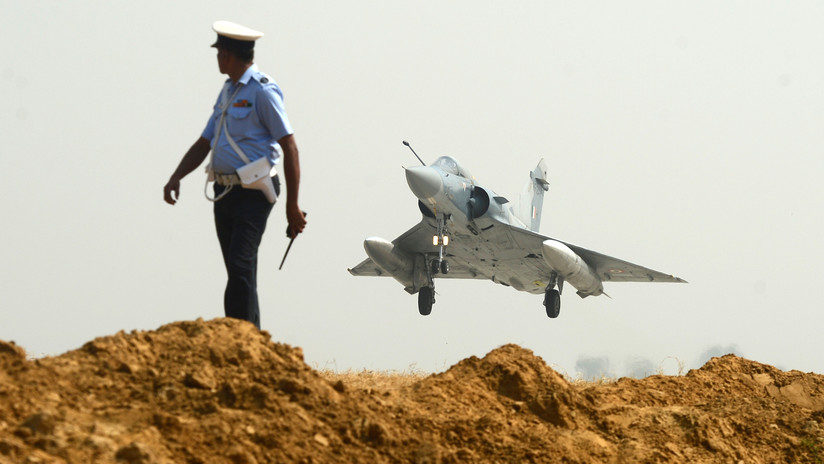 La India realiza su primer ataque aéreo en territorio de Pakistán en cinco décadas